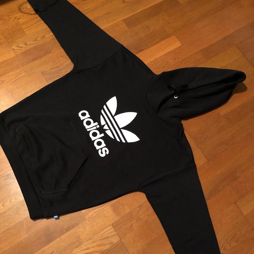 Adidas sweater